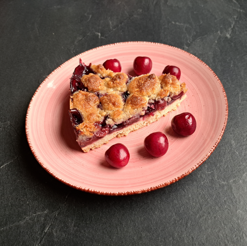 Streuselkuchen mit Kirschen