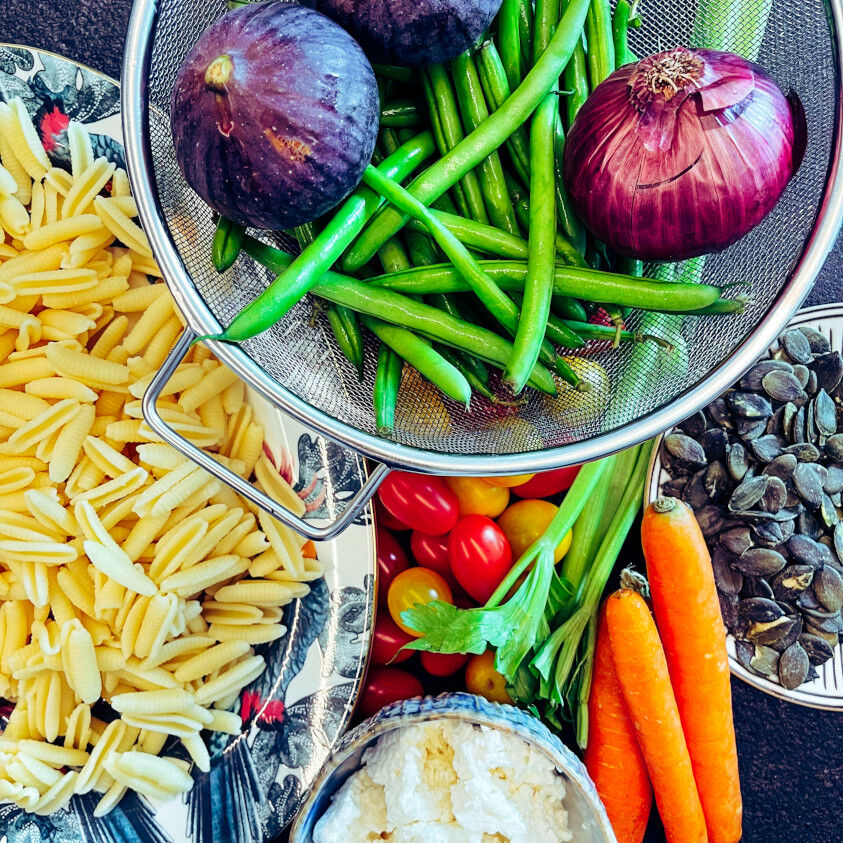 Nudelsalat mit Hüttenkäse