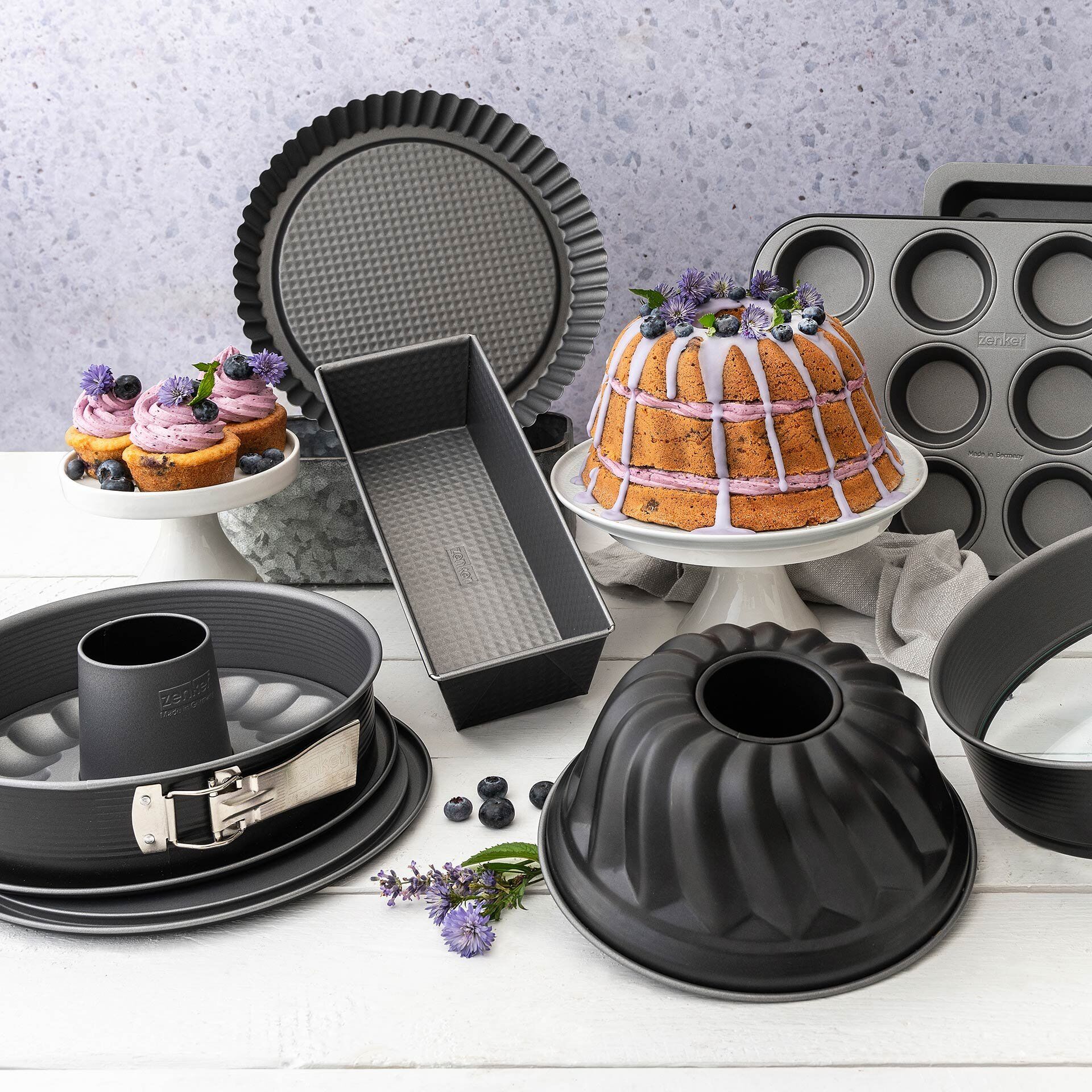 Springform mit Flachboden und Auslaufschutz Energy, Ø28cm