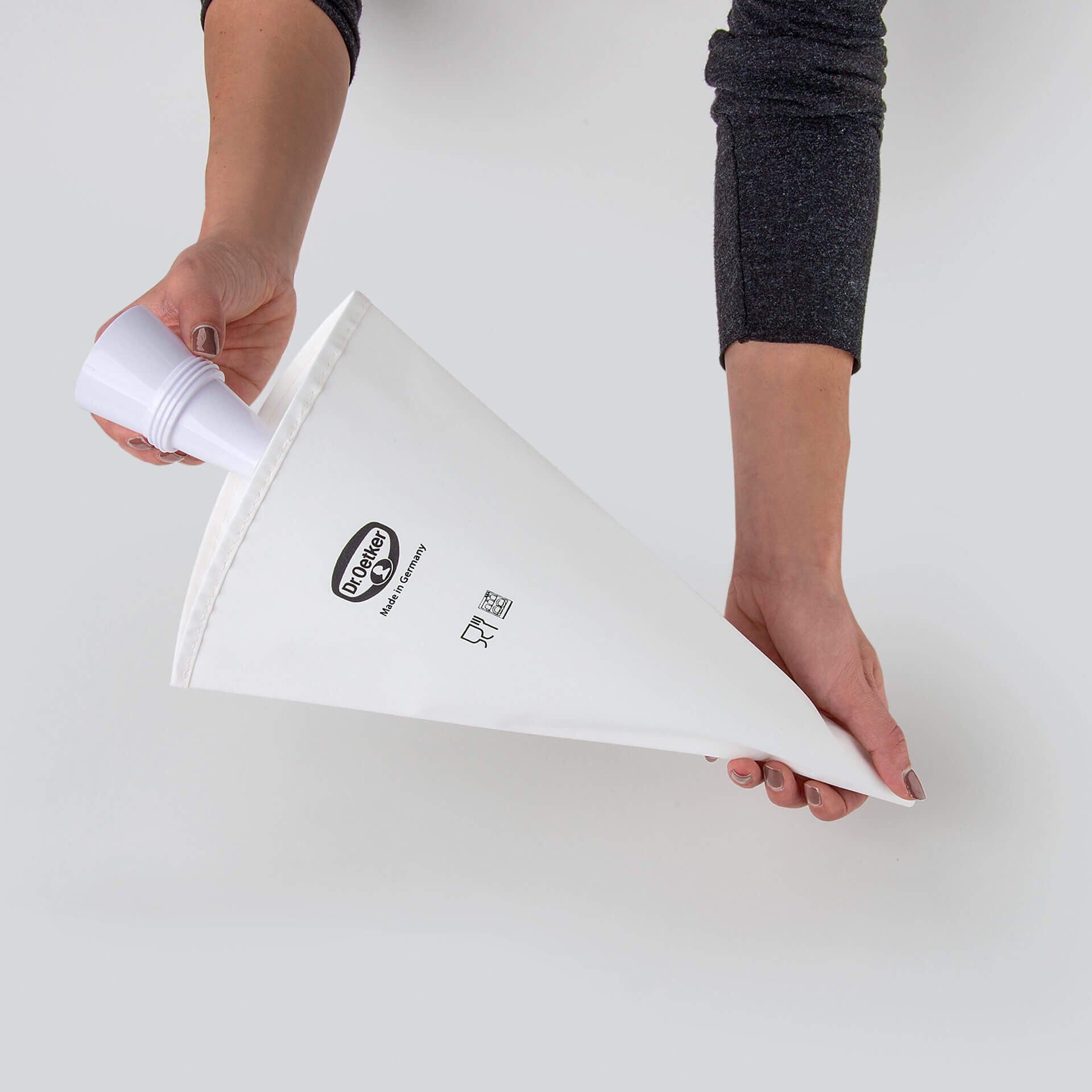 Spritzbeutel inkl. 2 Tüllen und Universaladapter, 4-teilig