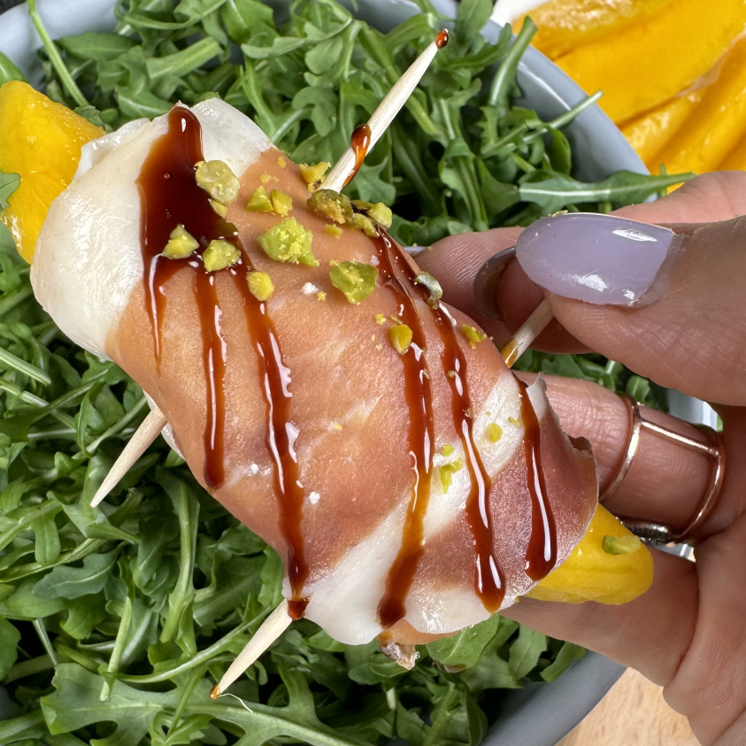 Serrano-Mango-Röllchen