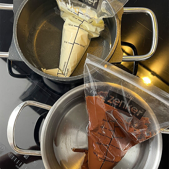 Weihnachtliche Schoko-Lollies