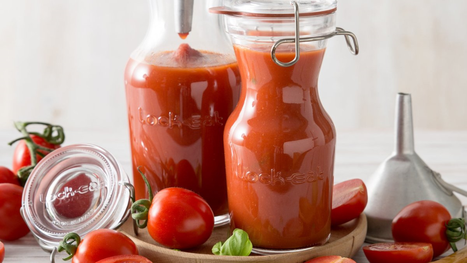 Tomaten in Flasche Tomaten in Flasche