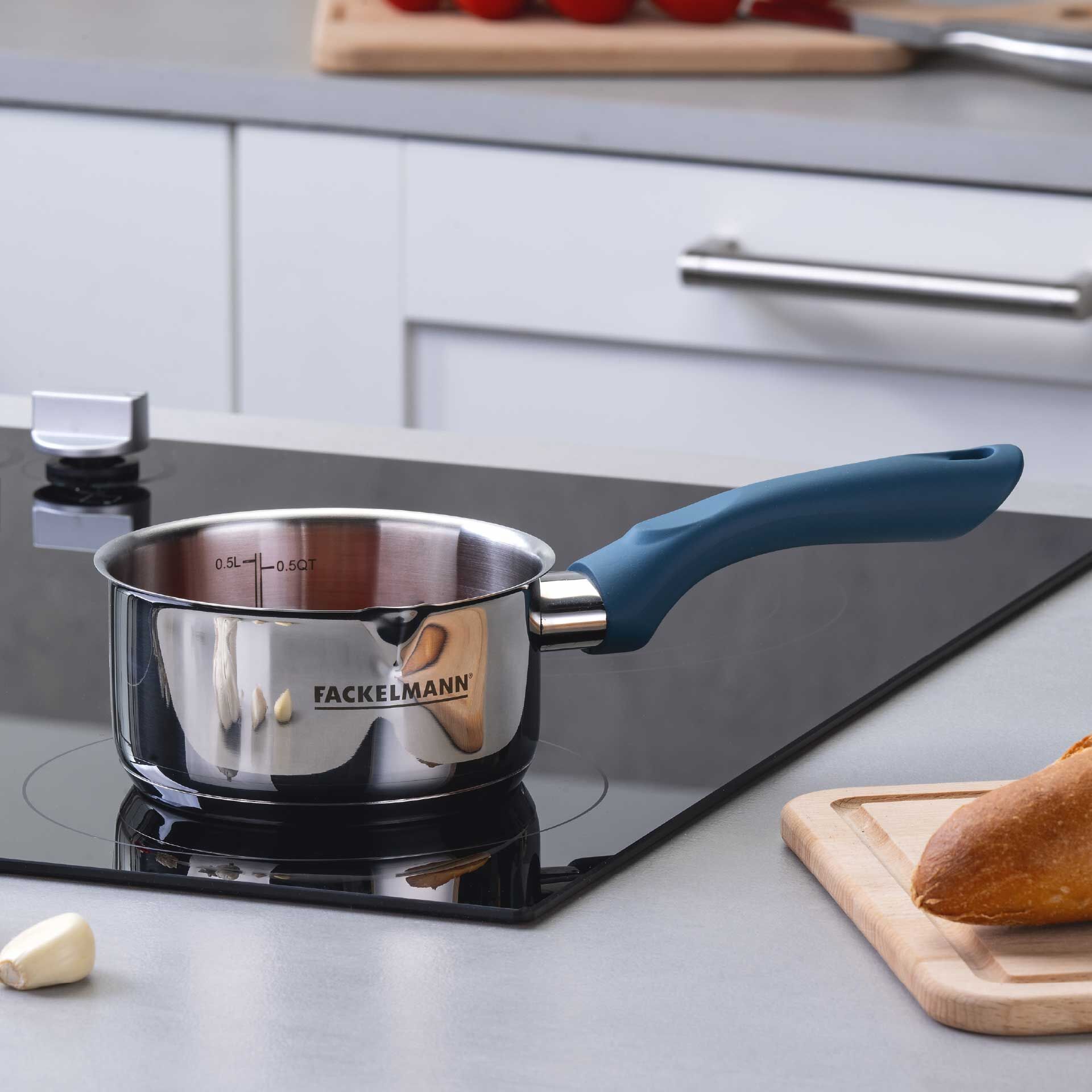 Stielkasserolle Essential, Ø12cm, blau