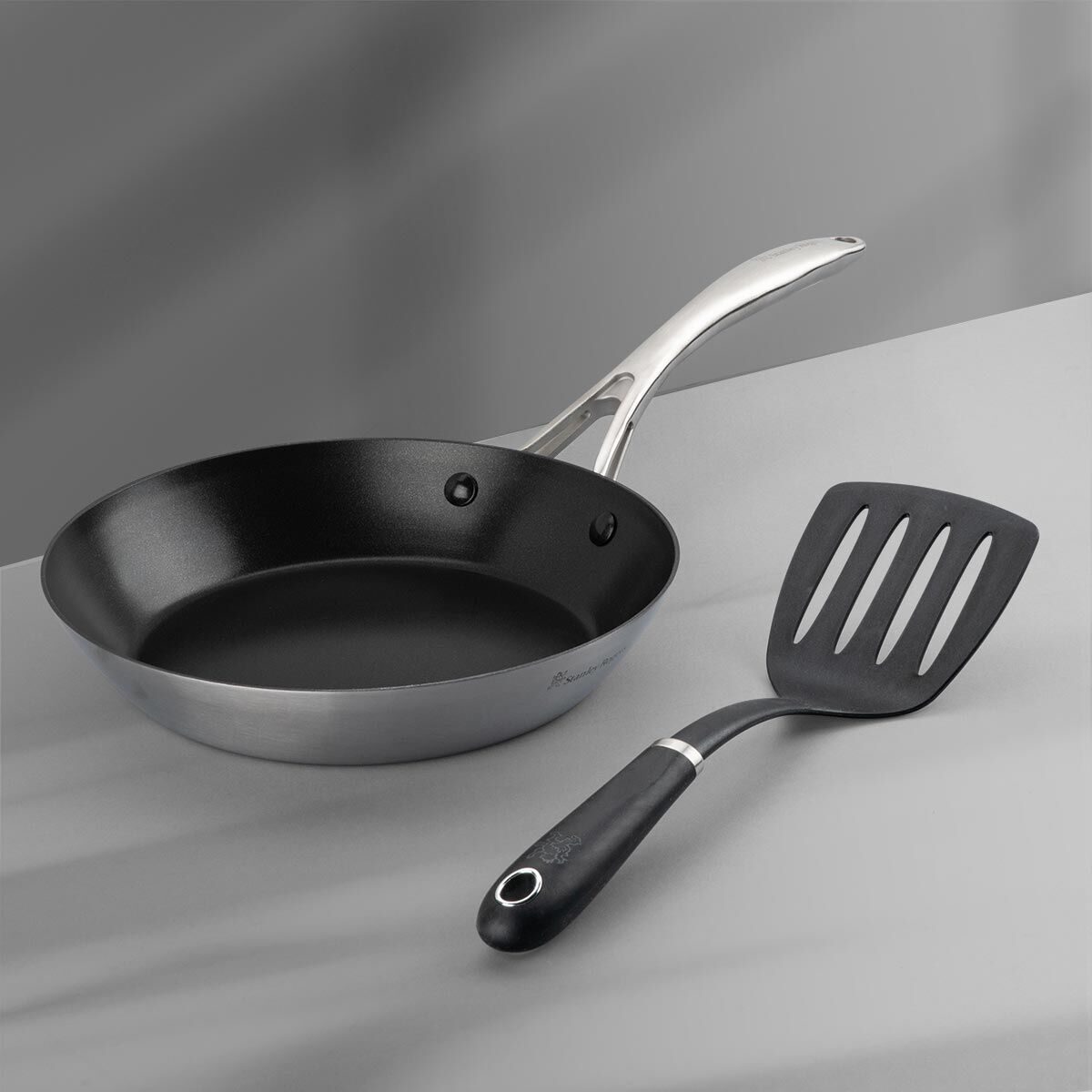 Koch-Set Pfanne & Pfannenwender, 2-tlg