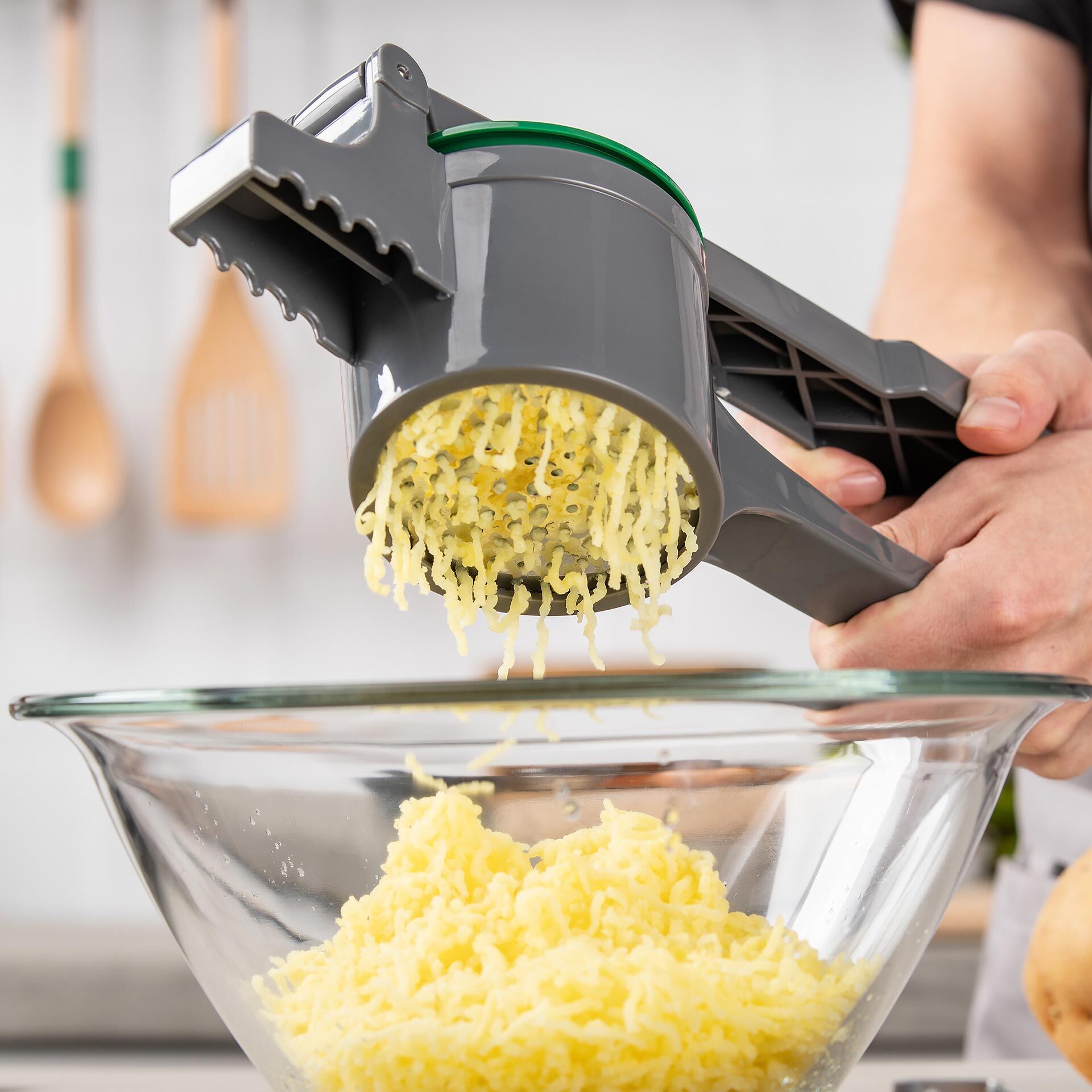 Spätzlepresse mit 3 Lochscheiben, 4-teilig | 23435