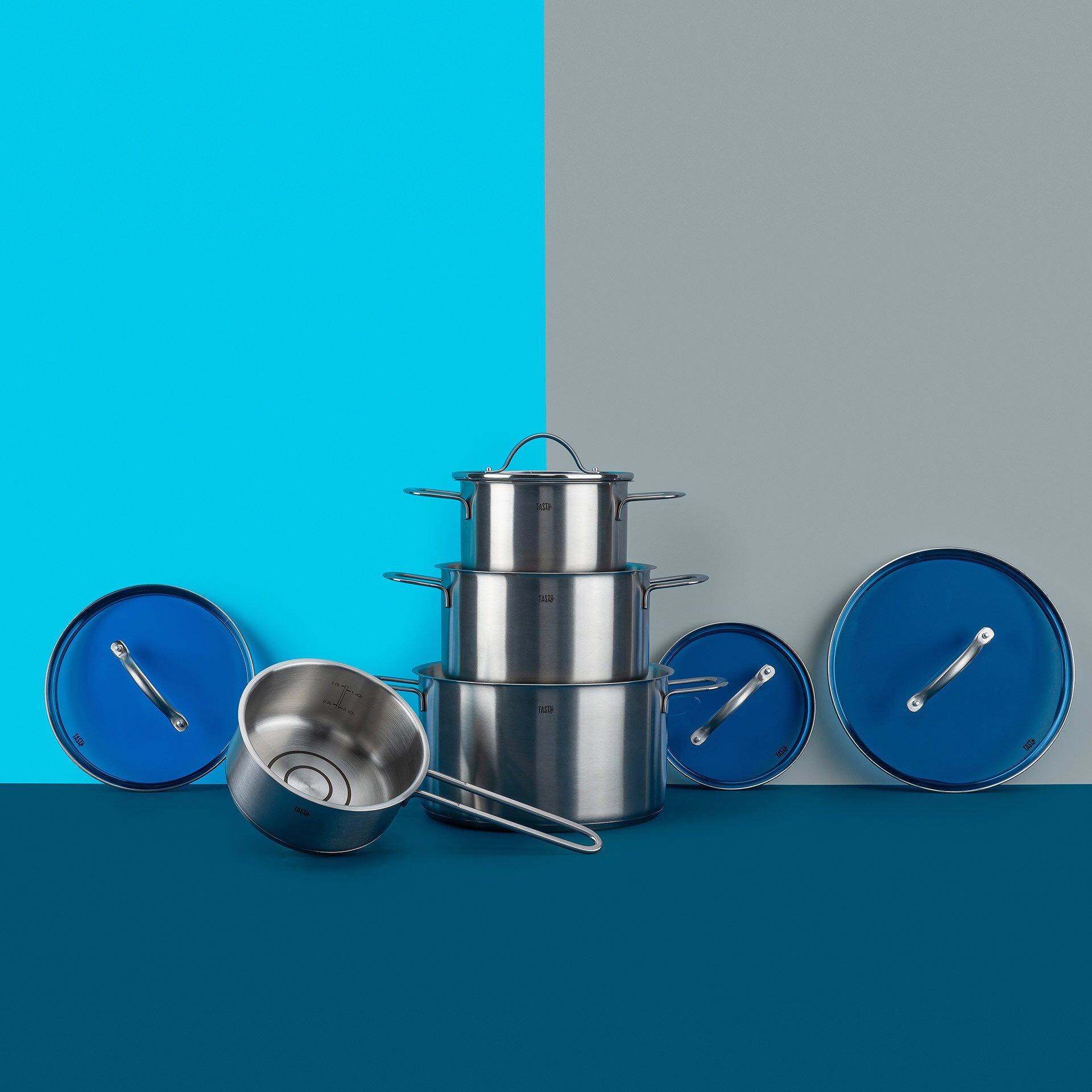 Kochtopf mit blauem Glasdeckel, Ø16cm, Edelstahl