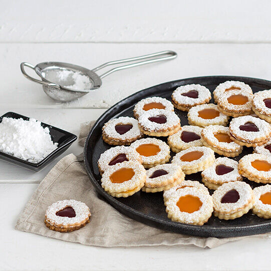 Plätzchen mit Marmeladen-Füllung 