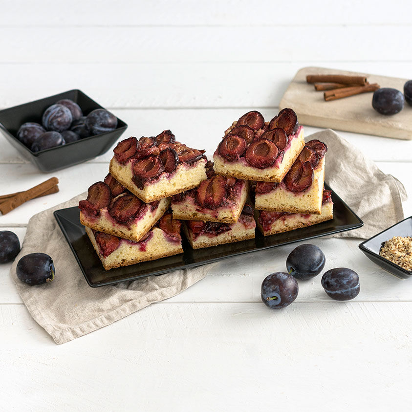 Pflaumenkuchen vom Blech – Rezept mit Hefeteig | Fackelmann