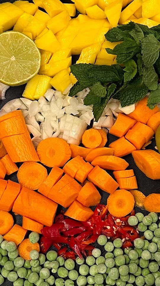 Erbsensuppe mit Mango