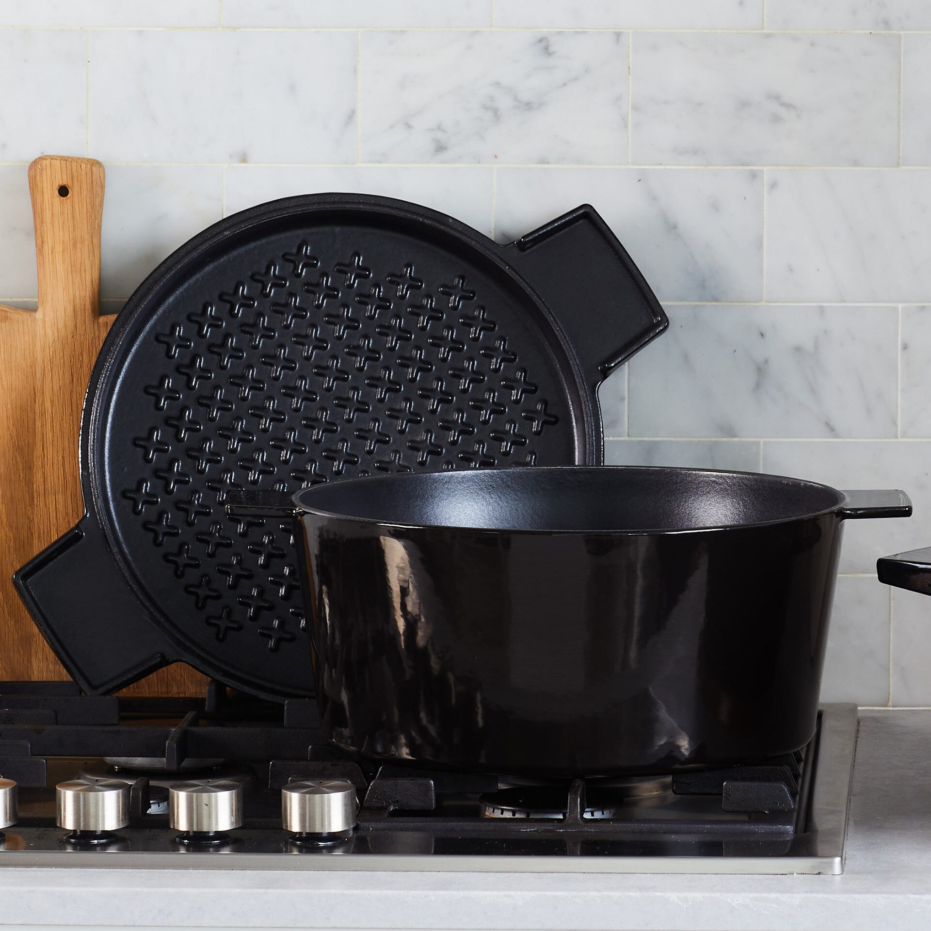 Cocotte mit Grilldeckel, 28cm, Gusseisen, schwarz Cocotte mit Grilldeckel, 28cm, Gusseisen, schwarz