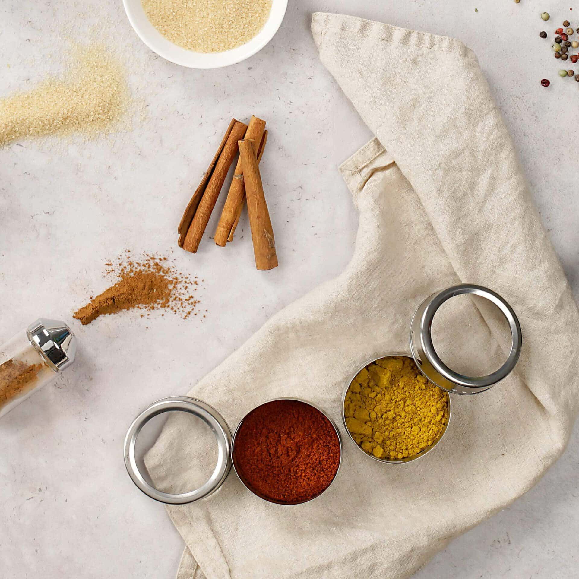 Magnetleiste mit Dosen, 5-teilig