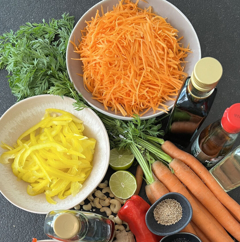 Karotten-Paprika-Salat