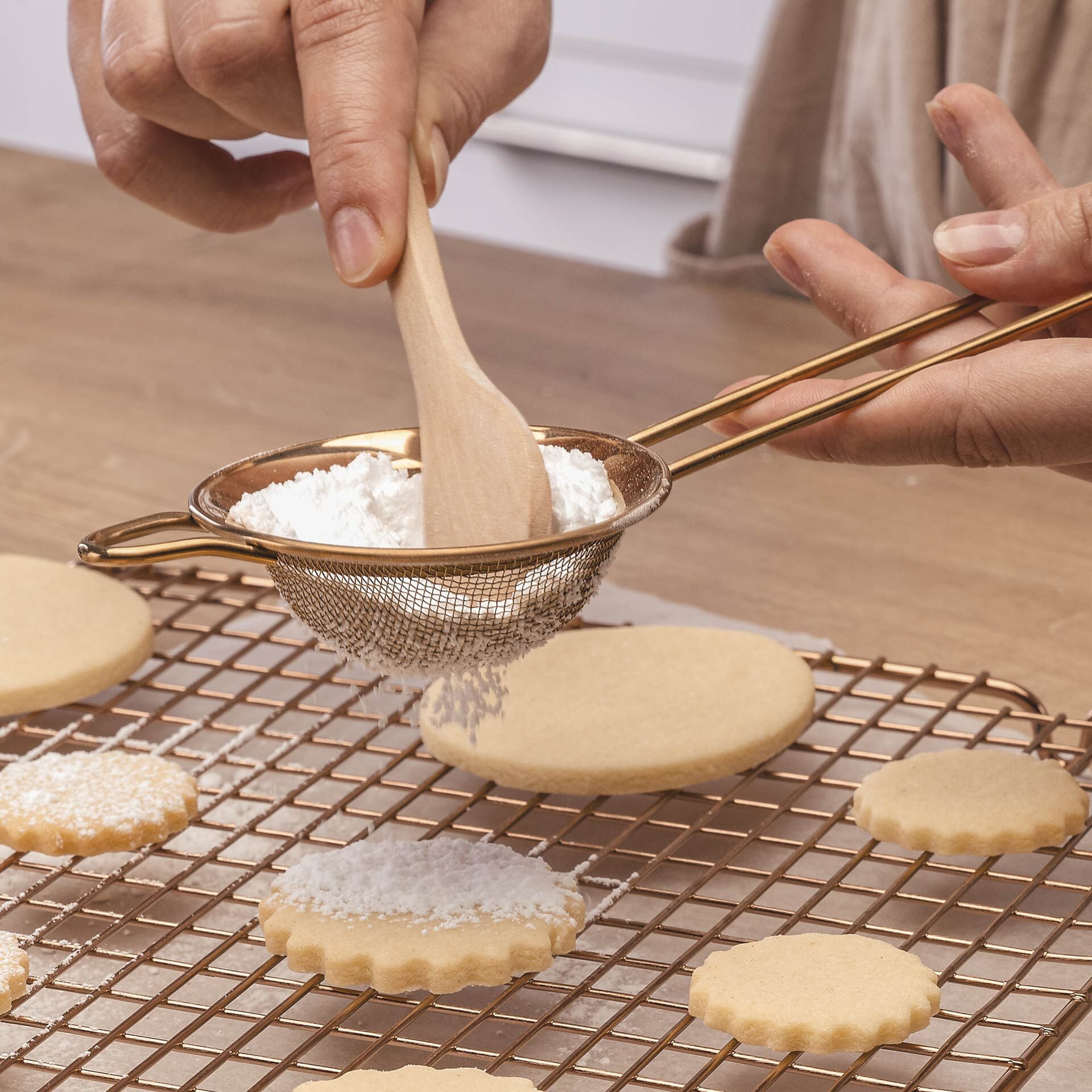 Puderzucker-Sieb Vintage Oster Manufaktur