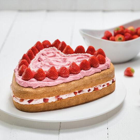 Muttertagstorte mit Erdbeeren | Fackelmann
