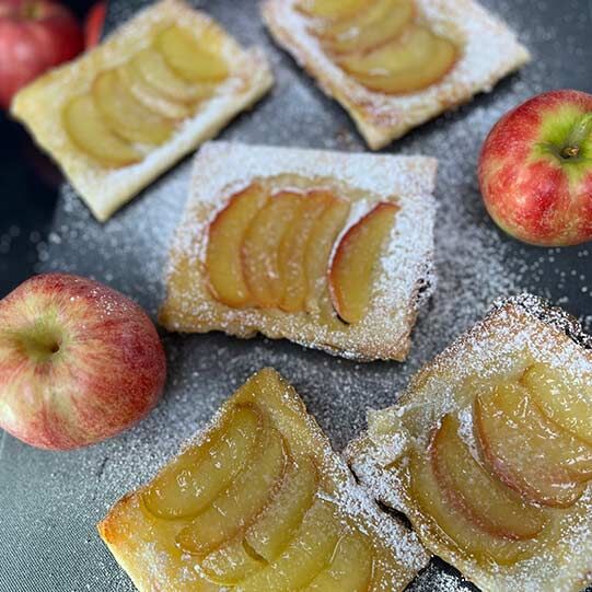 Apfeltaschen mit Blätterteig | Fackelmann