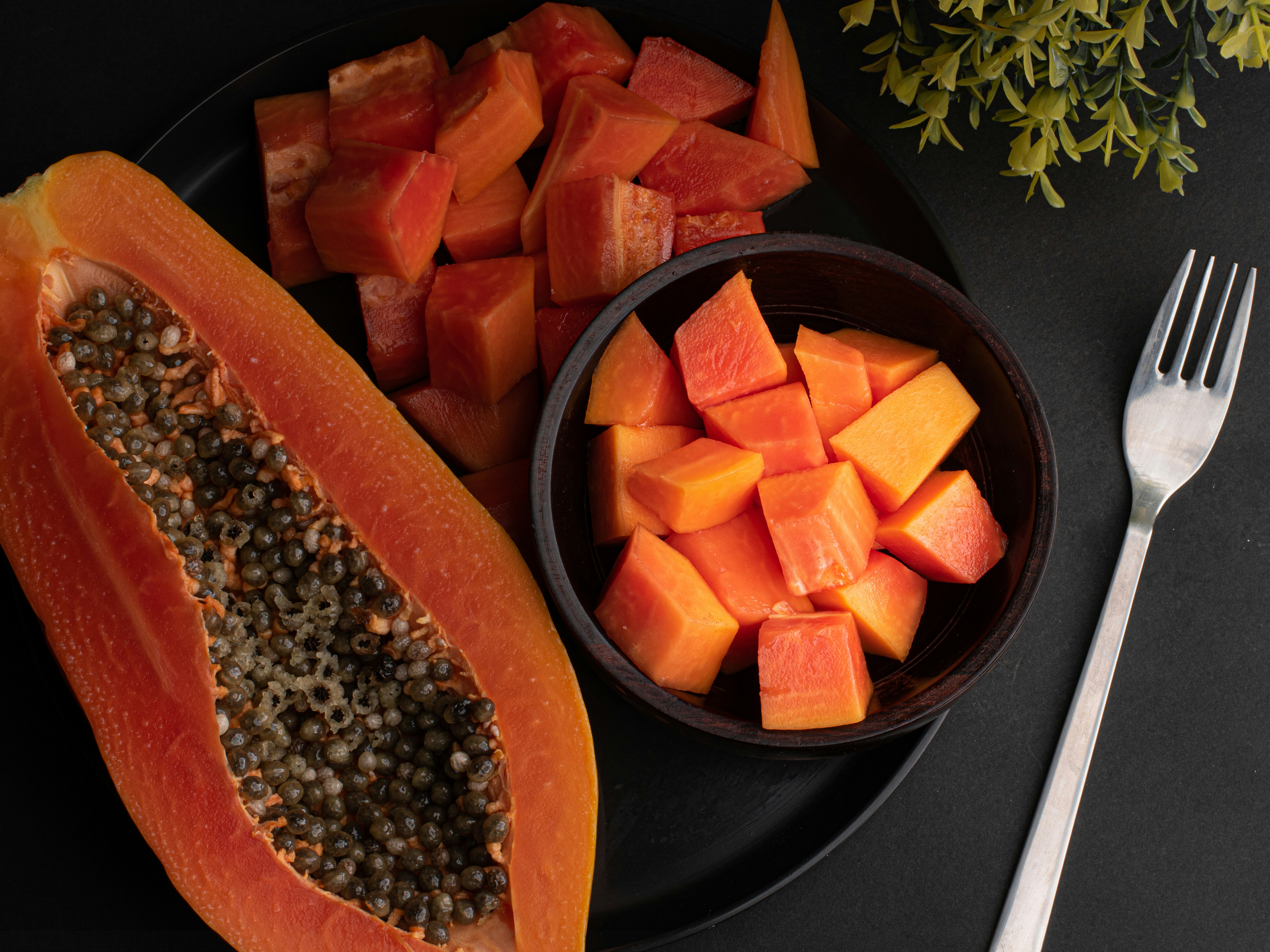 Mit Papaya um die Welt: Papaya essen leicht gemacht Mit Papaya um die Welt: Papaya essen leicht gemacht