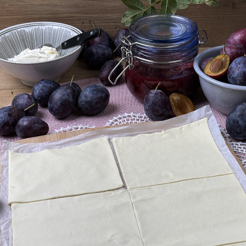 Blätterteig mit Zwetschgen