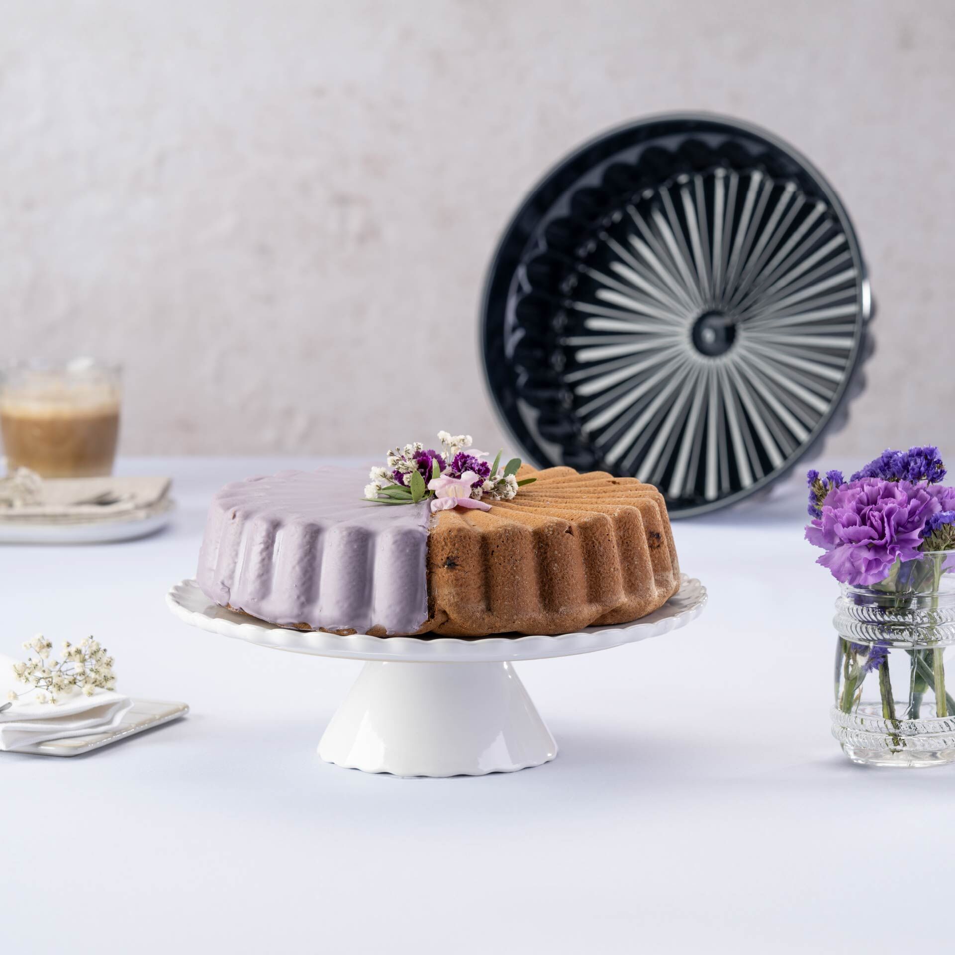 Charlottenform Back-Liebe Emaille, Ø28 cm