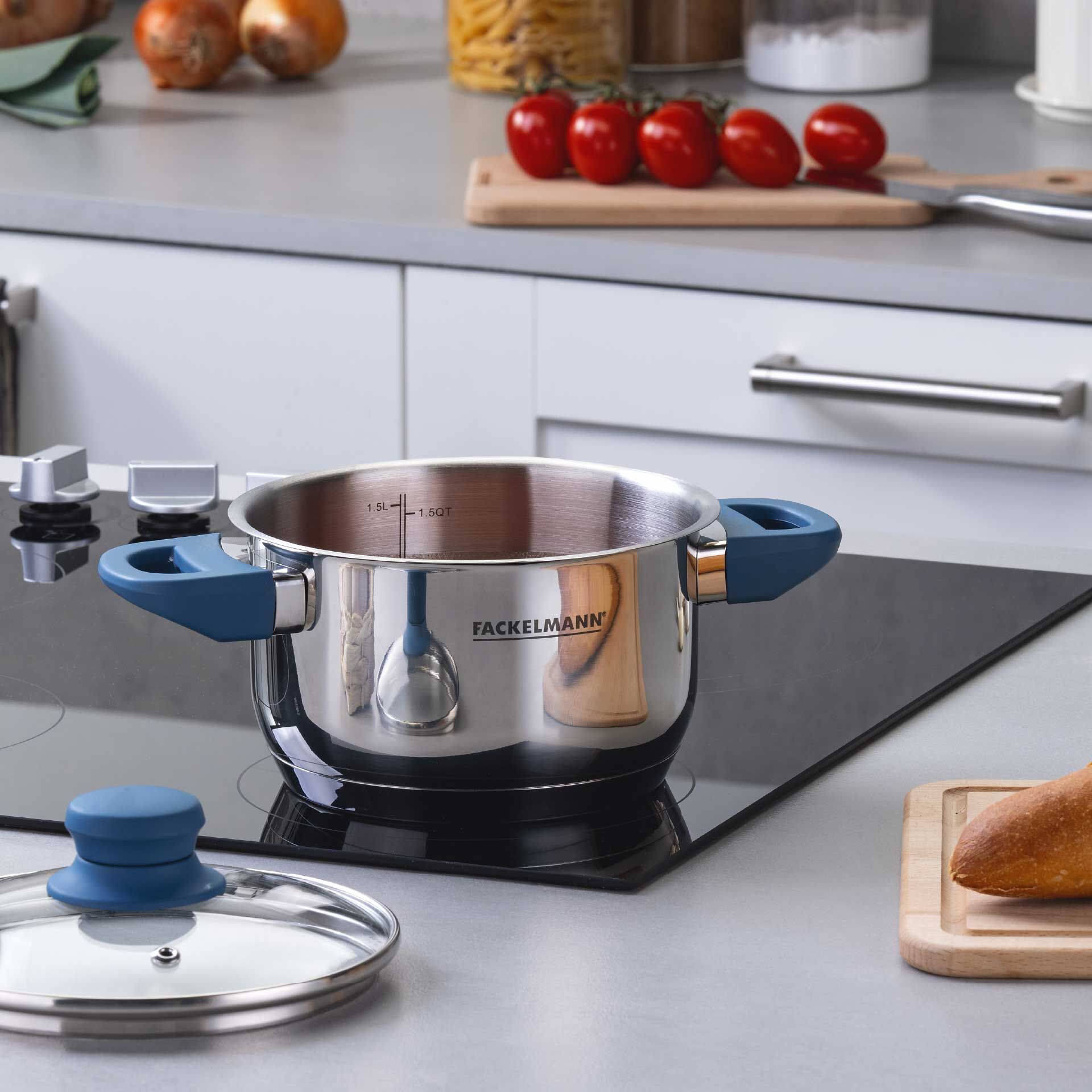 Kochtopf mit Deckel Essential, Ø16cm, blau