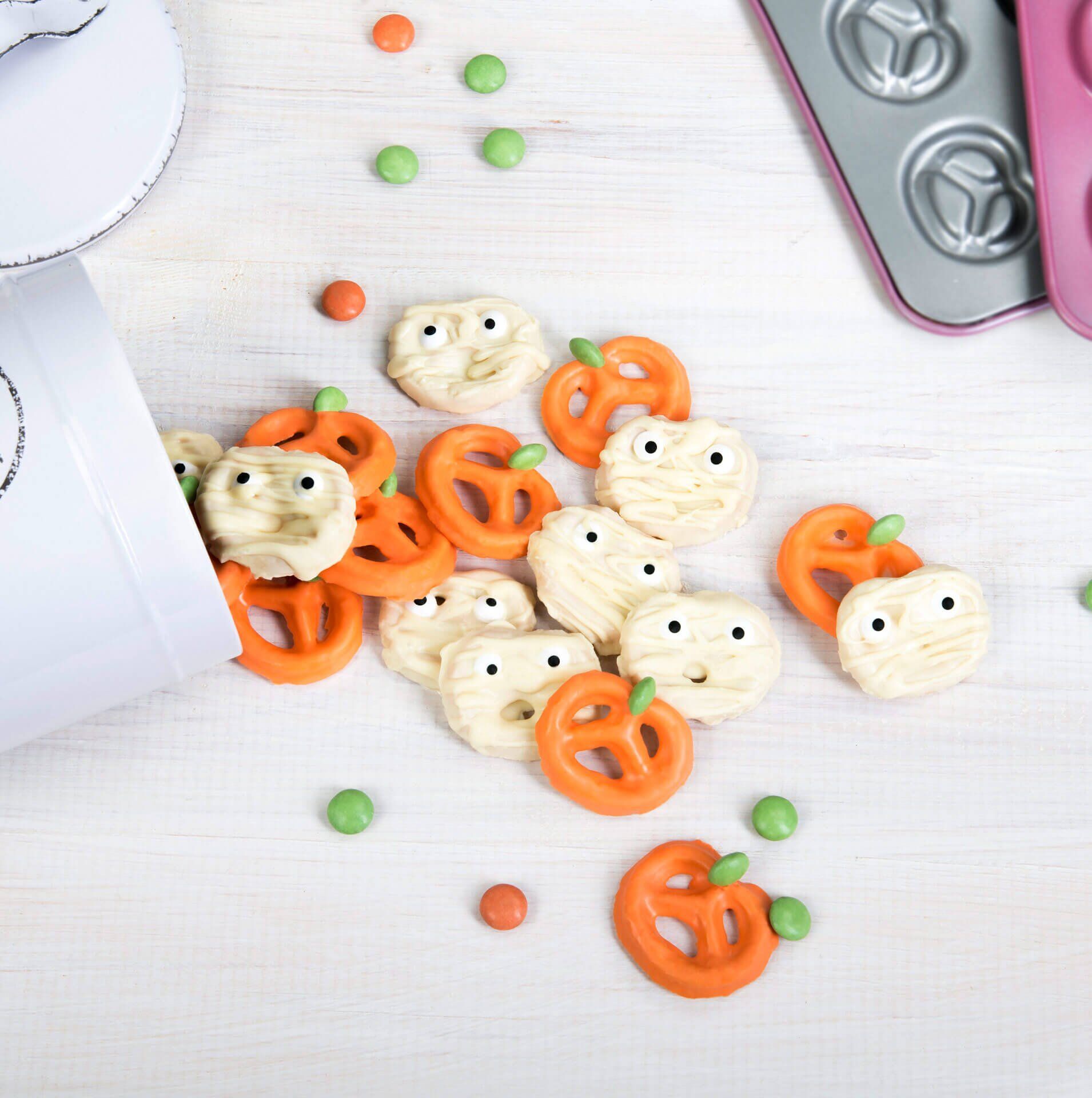 Backblech Brezel creative studio, Ø26cm