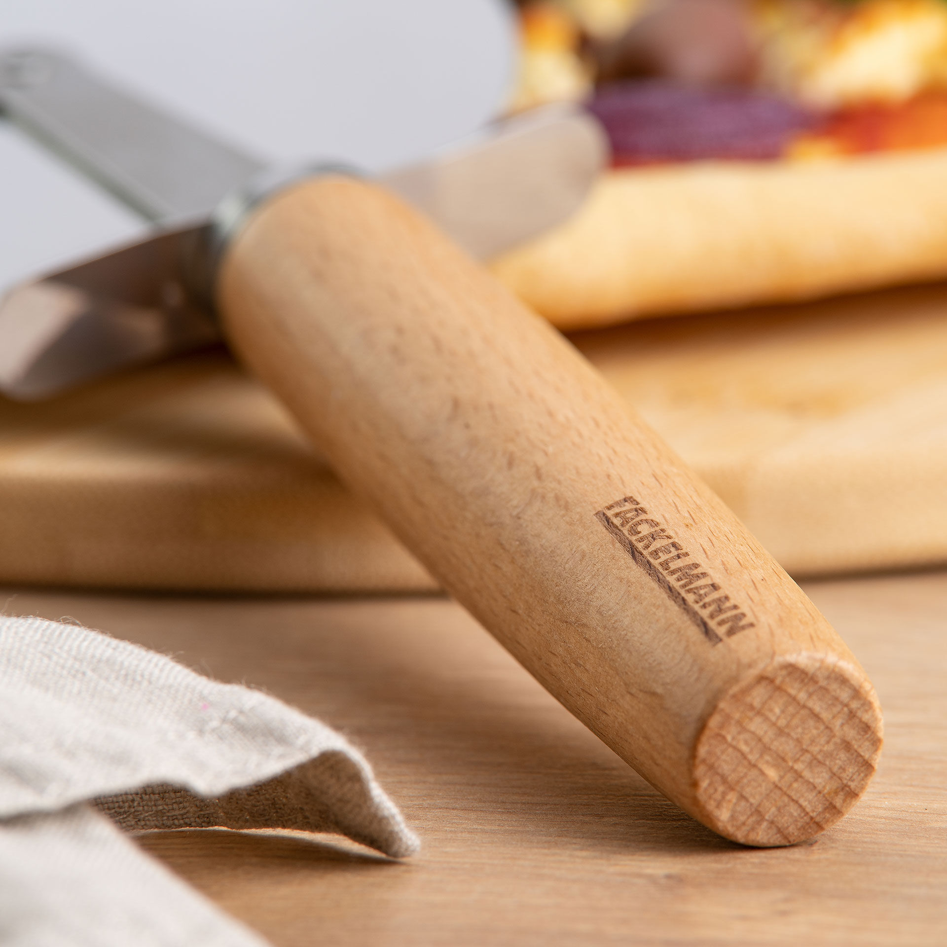 Pizzaschneider XXL, FAIR