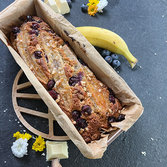 Bananenbrot mit Blaubeeren