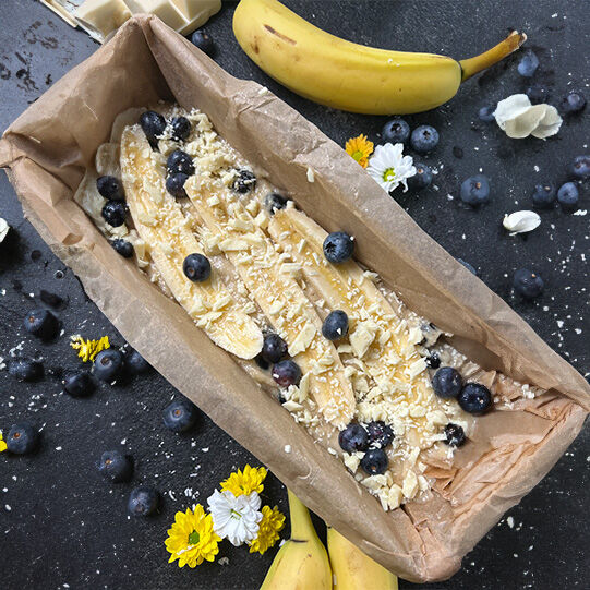 Bananenbrot mit Blaubeeren