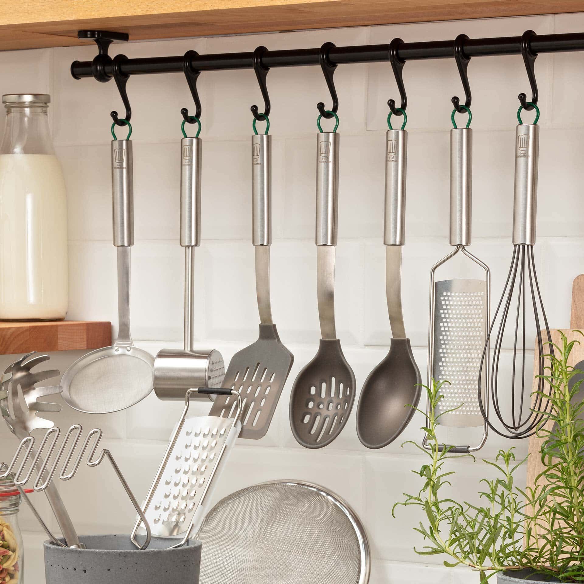 Pfannenwender mit Schlitzen München, 31cm