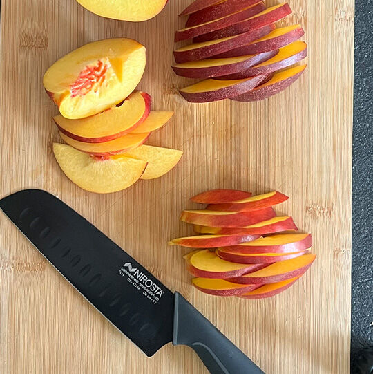 Bruschetta mit Nektarinen