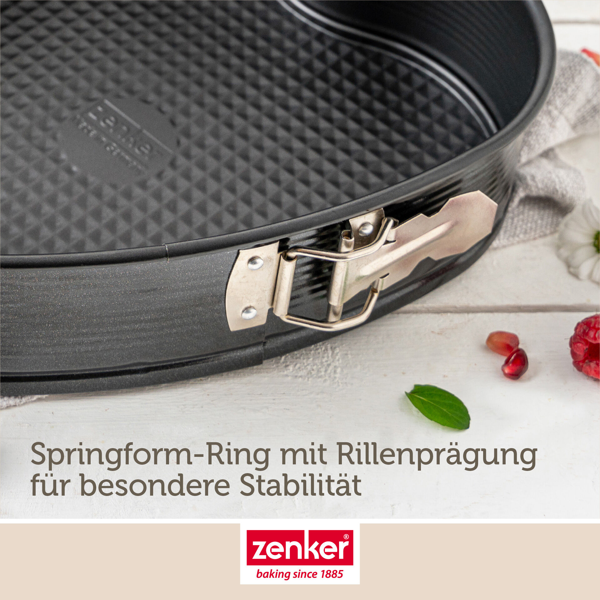 Springform Herz Perfect Black+