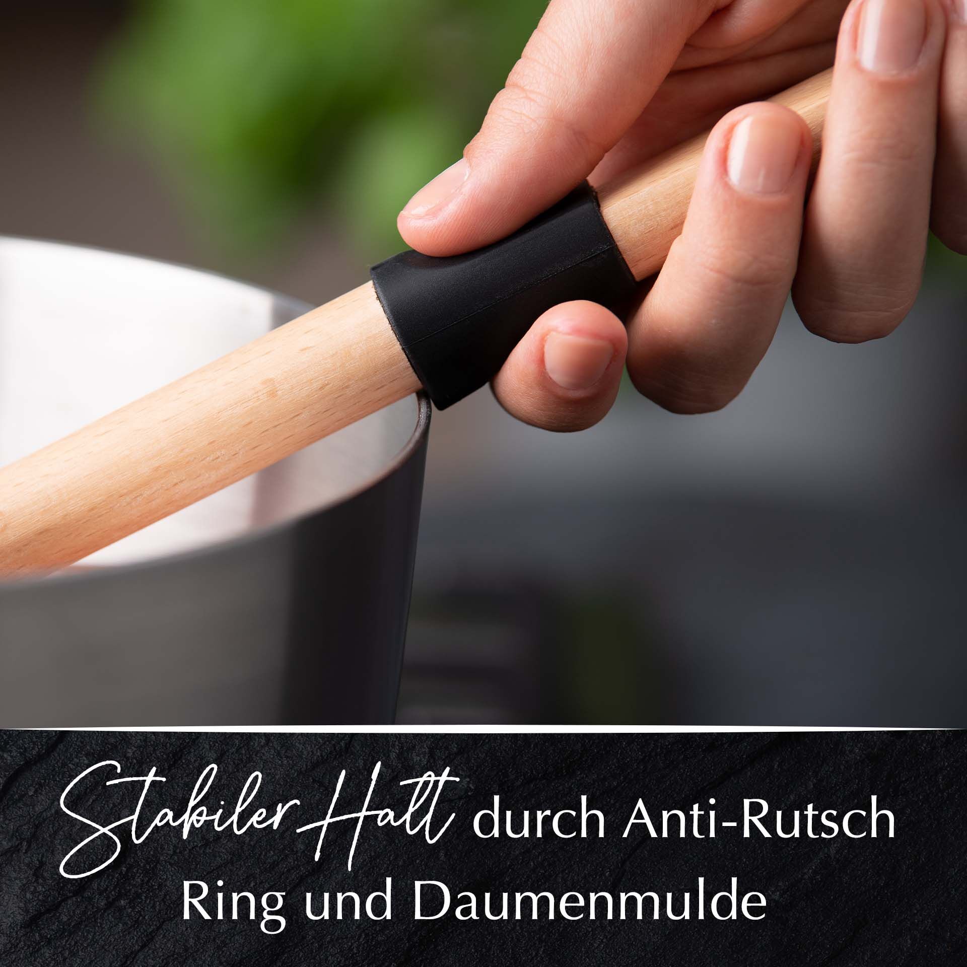 Pfannenwender mit Schlitzen, 31cm