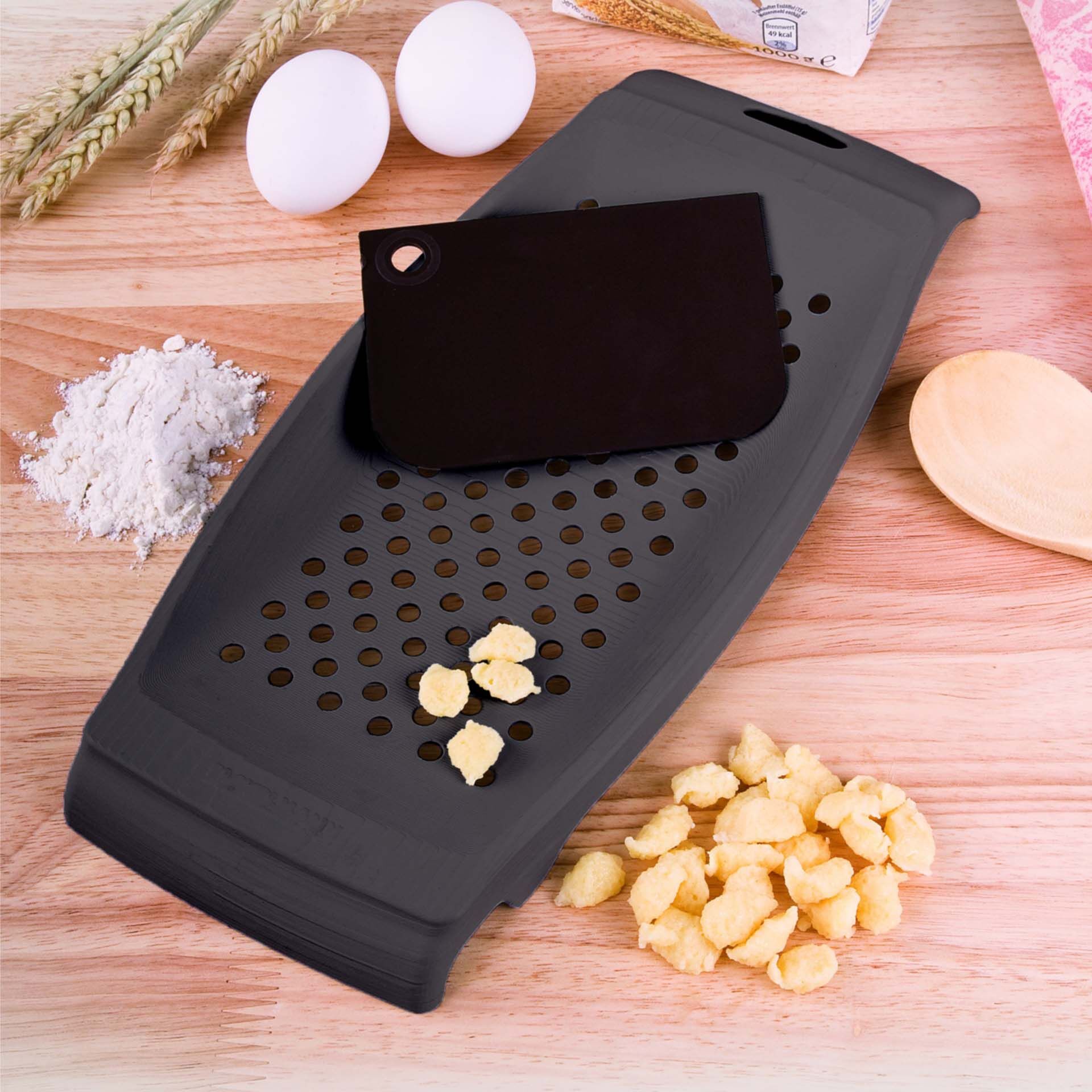 Spätzlereibe + Teigschaber