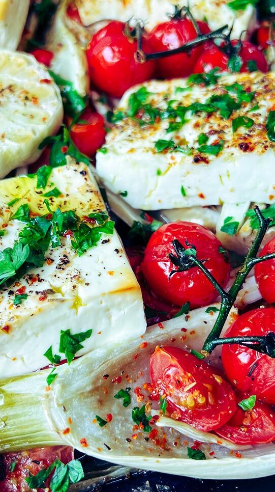 Schafskäse mit Gemüse