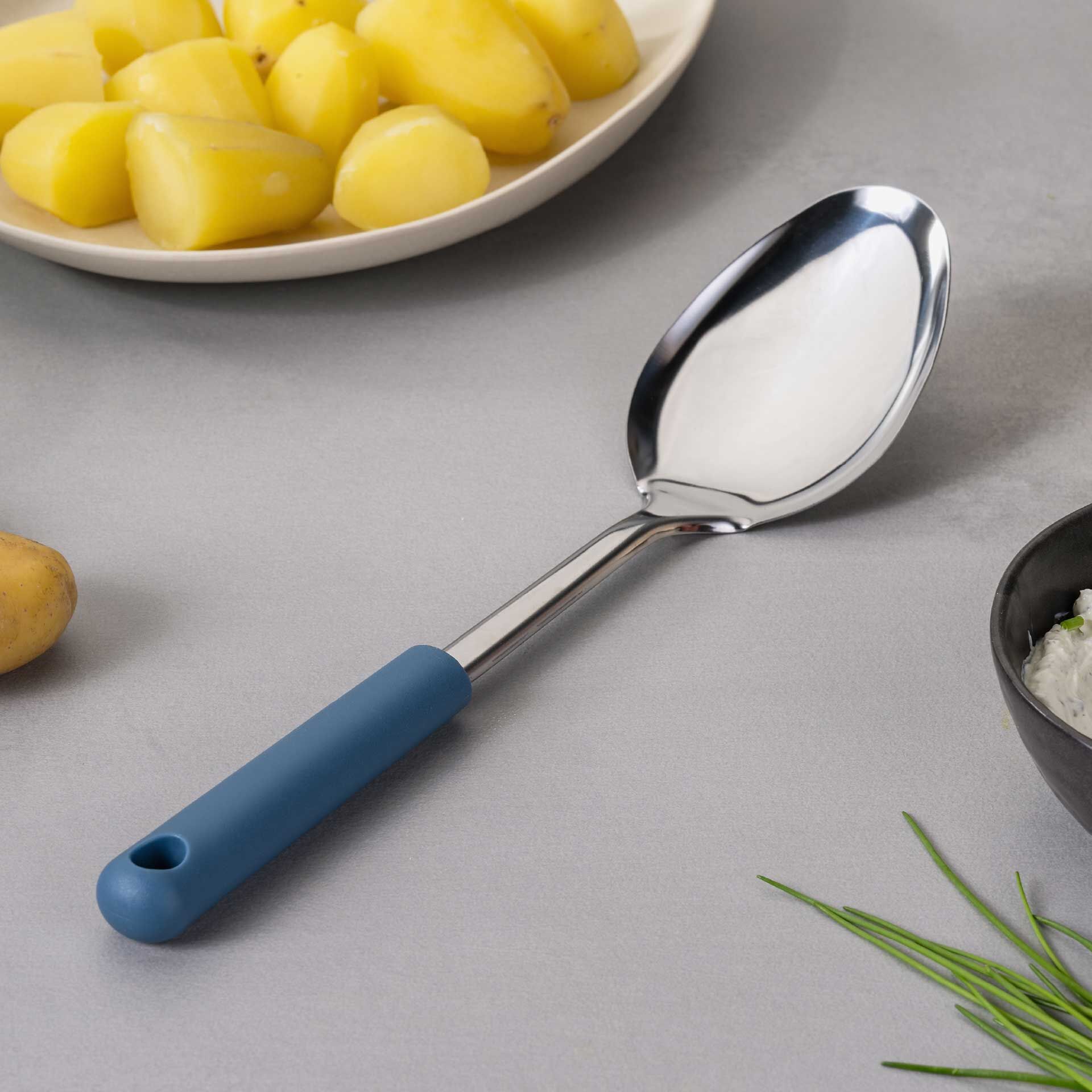 Servierlöffel Essential, blau