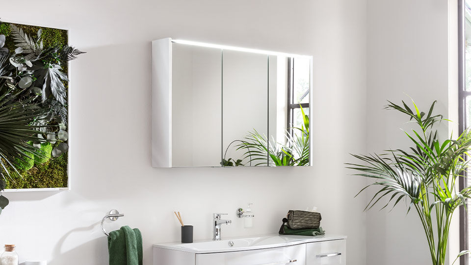 Ihr neues Traumbadezimmer beginnt hier: Entdecken Sie die exklusiven Badmöbel Sets von Fackelmann () Ihr neues Traumbadezimmer beginnt hier: Entdecken Sie die exklusiven Badmöbel Sets von Fackelmann