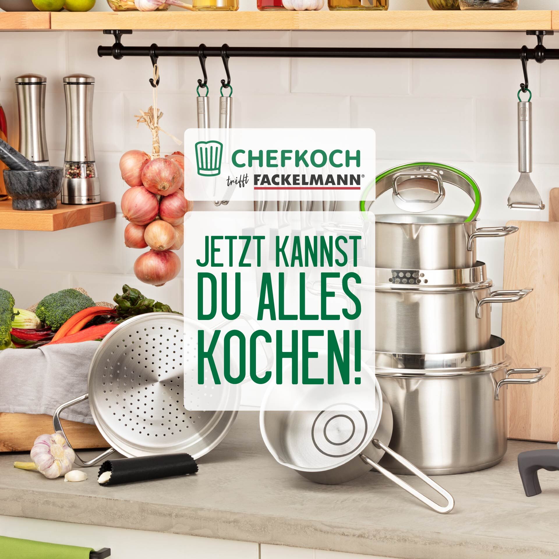 Küchenreibe mit Behälter