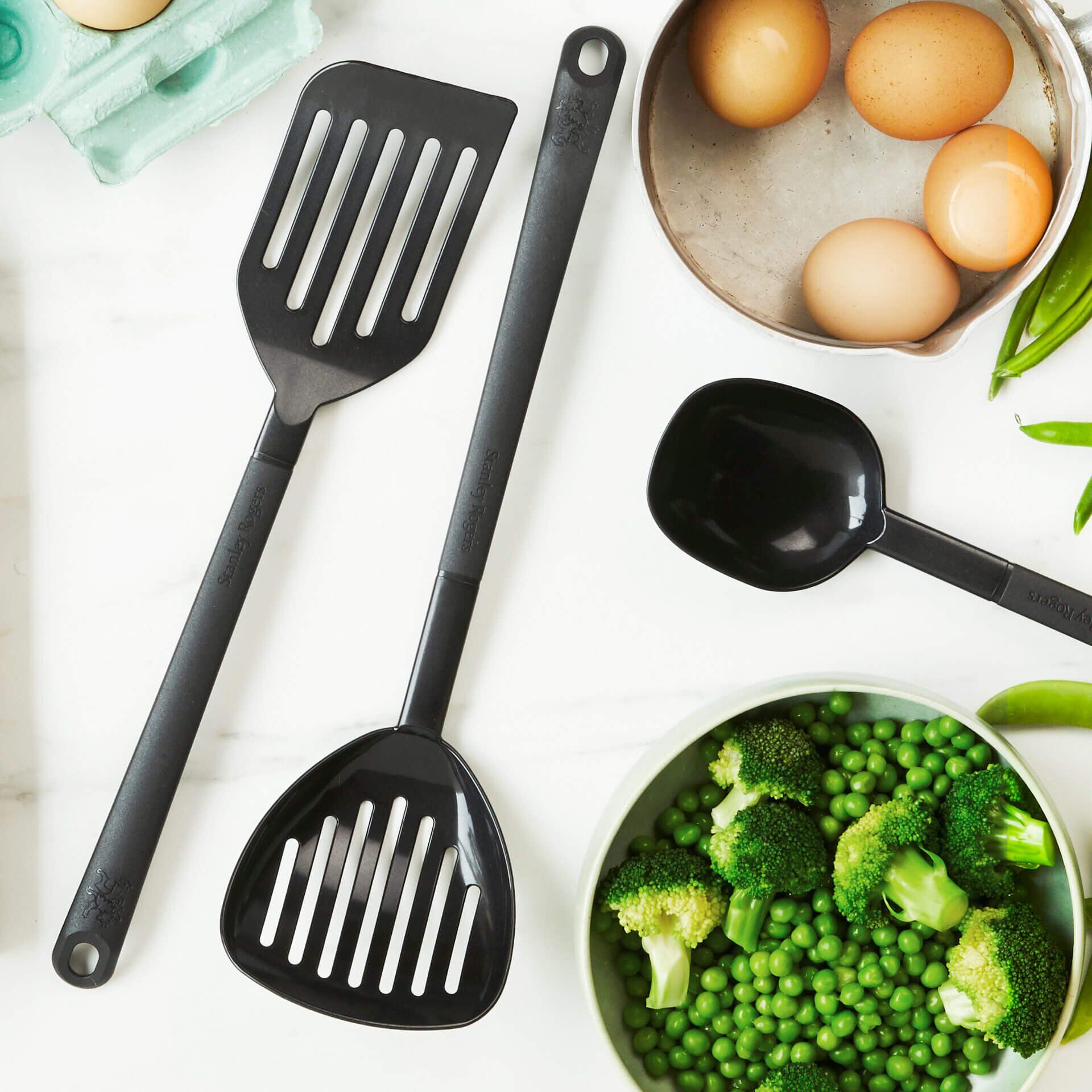 Schaumlöffel mit Schlitzen Black Lion, 34cm