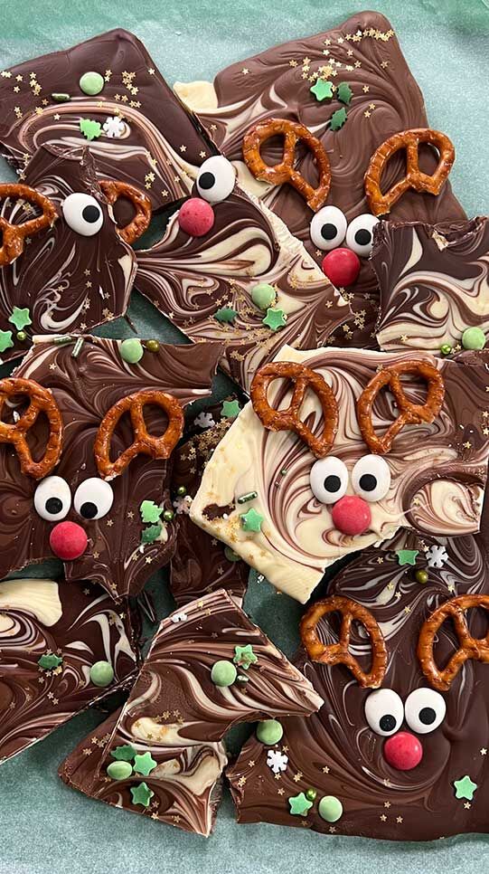 Selbstgemachte Rentier-Bruchschokolade