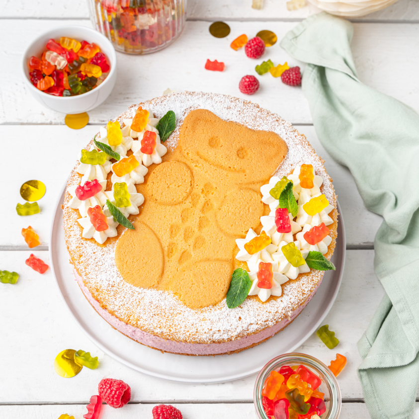Käsesahnetorte mit Himbeeren