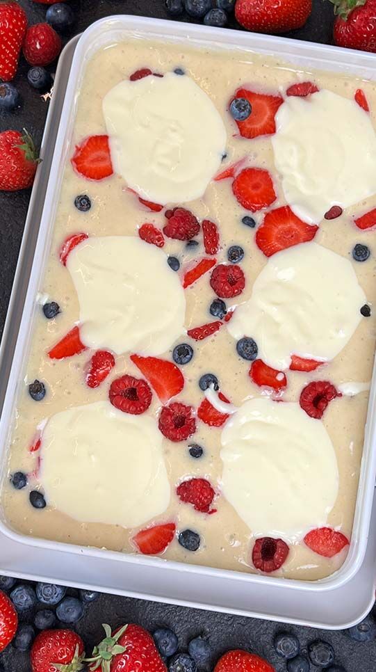 Beerenkuchen mit Quark - Rezept | Fackelmann