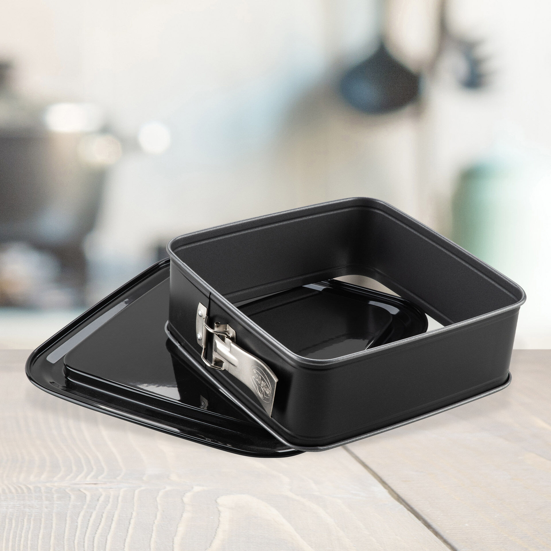 Springform quadratisch mit Emaille-Servierboden, 29x29x12,5cm